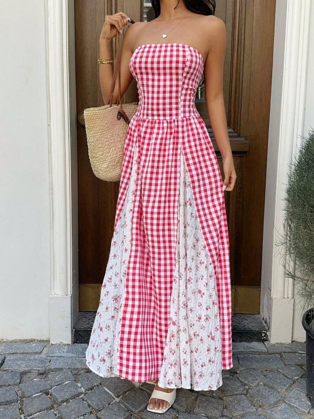 Women's Plaid & Floral Patchwork Strapless  Cinched Waist Backless maxi Dress - Picture 5 of 6